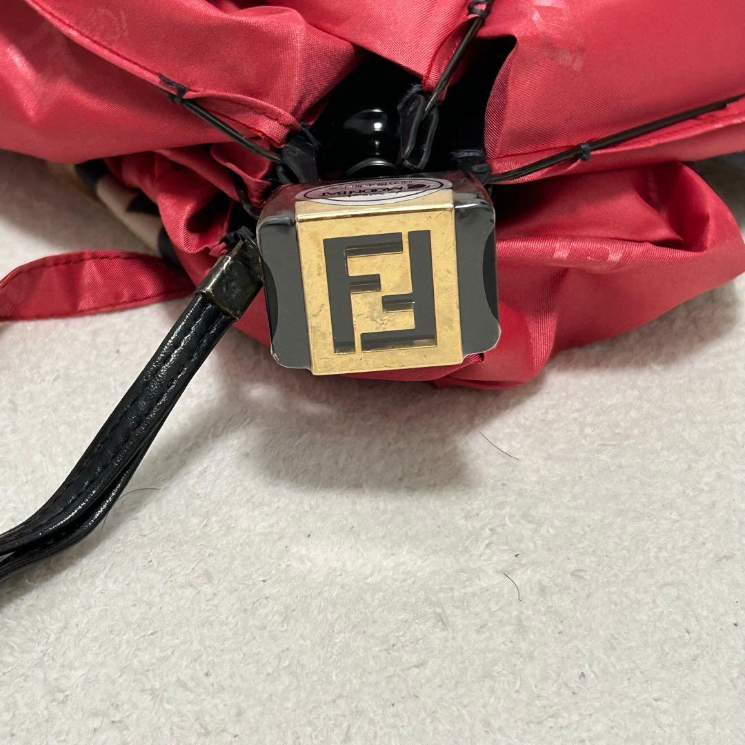 FENDI フェンディ ロゴ入り 折りたたみ傘 レッド 赤 ズッカ柄