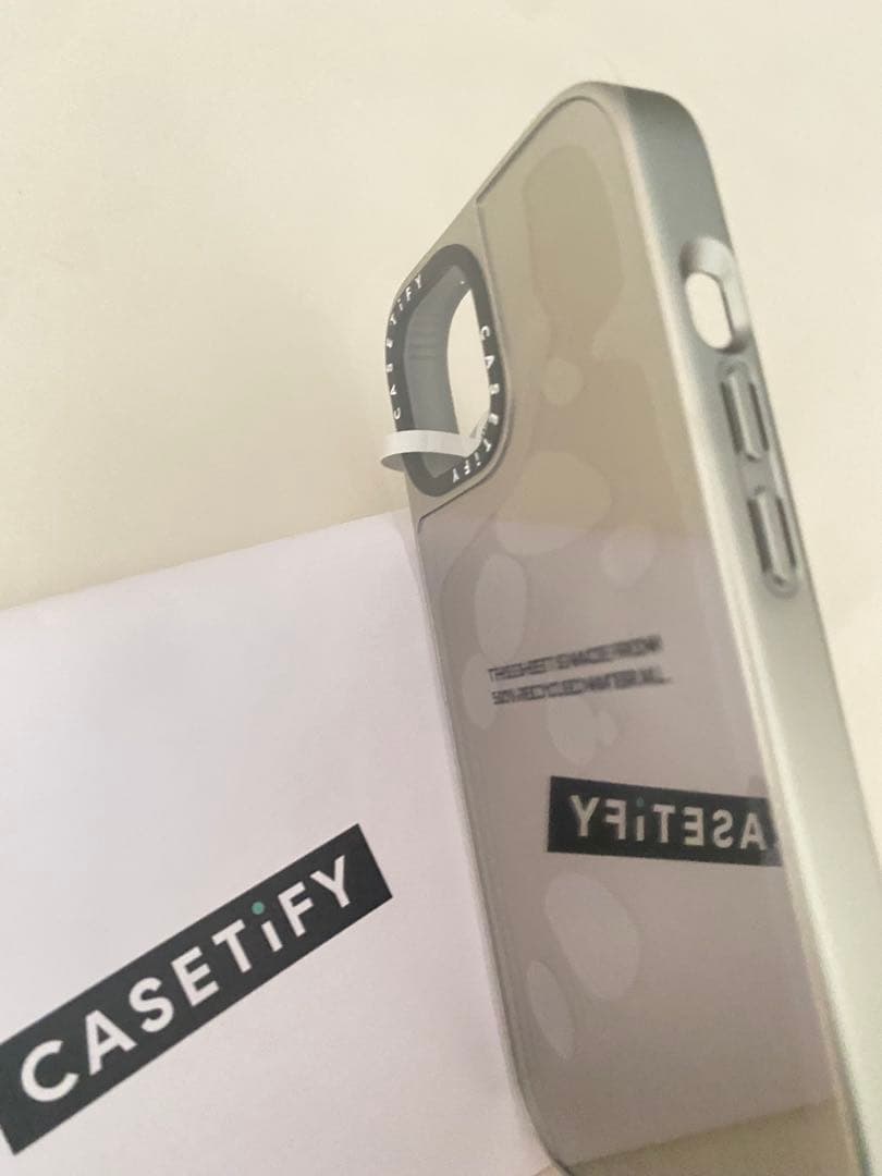 【新品】 CASETiFY iPhone15 無地 ミラー
