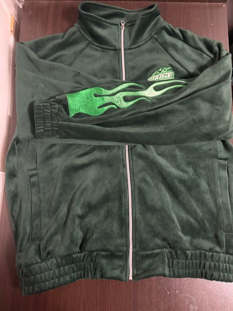 XLARGE ベロアトラックジャケット(XL)&パンツ (L) セットアップ着画