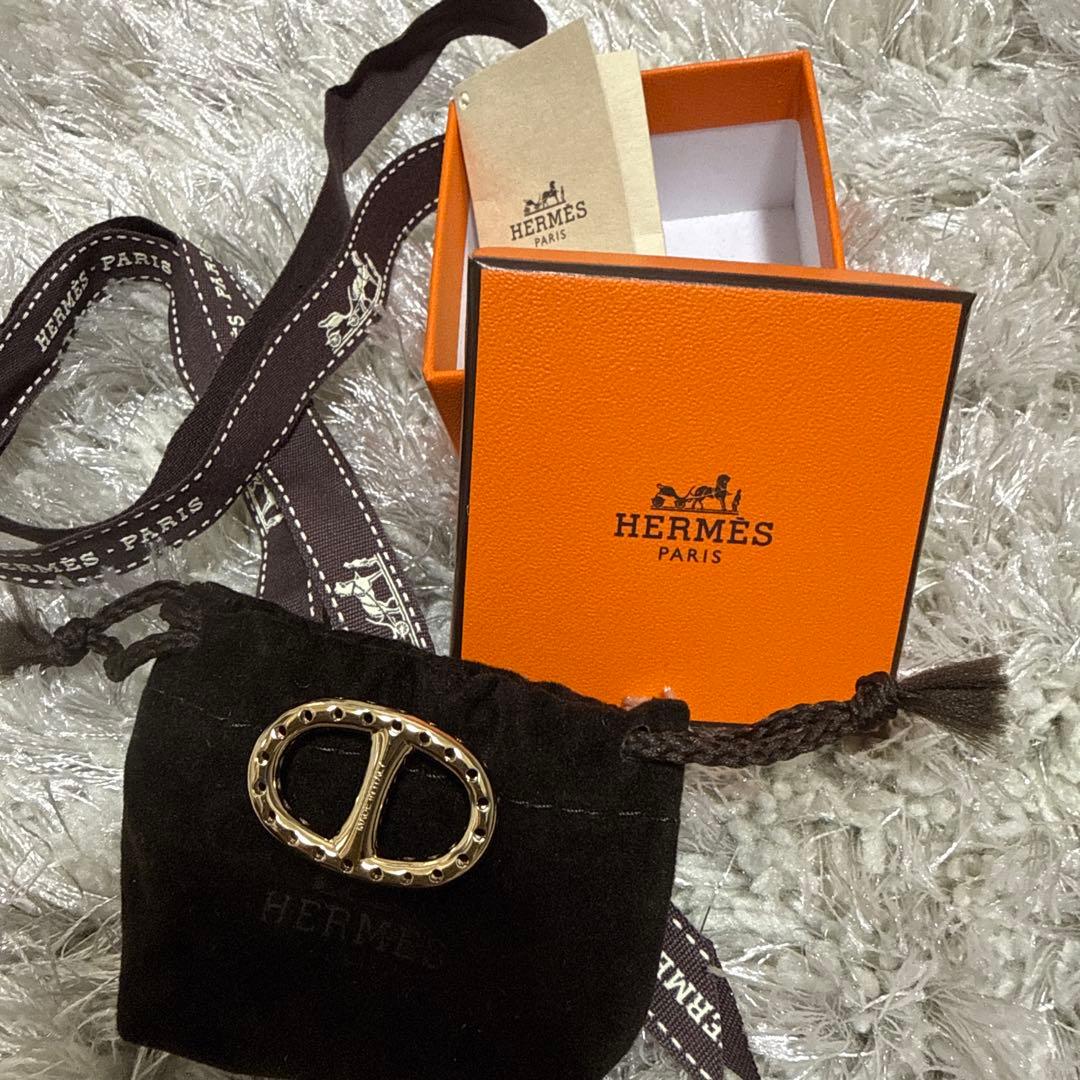 スカーフリング ツイリー 《ミニ・シェーヌ・ダンクル・ペルフォレ》