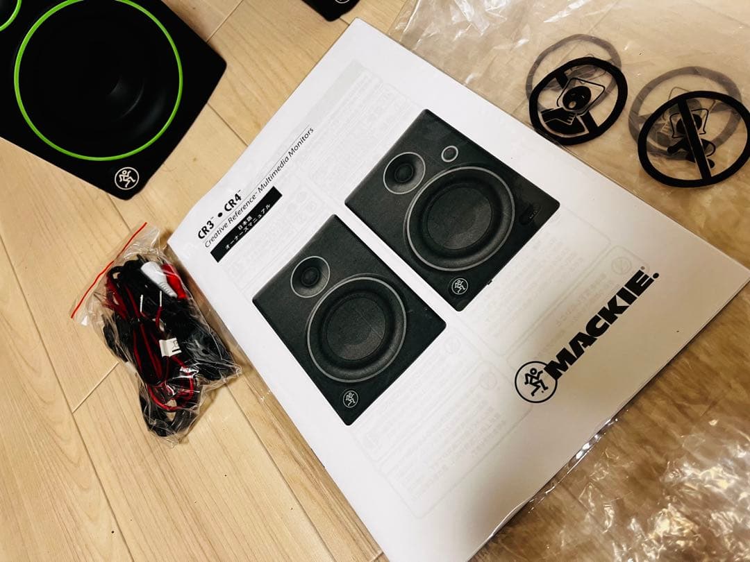 MACKIE CR3 モニタースピーカー