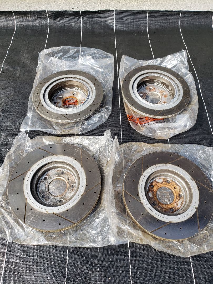 DIXCELブレーキローター　セット