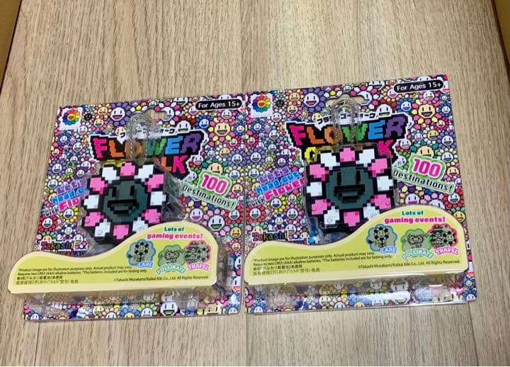 2個セットFLOWER GO WALK 村上隆　ゲーム機 Pink&White