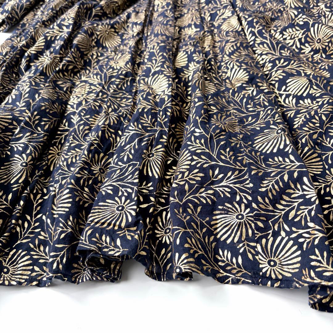 【美品】ヌキテパ　コットンボイルフォイルフラワープリントパネルドレス　M