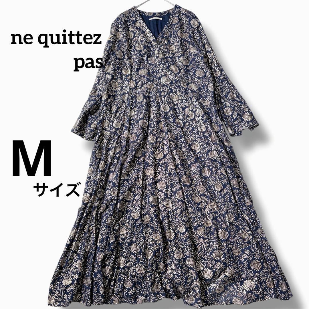 【美品】ヌキテパ　コットンボイルフォイルフラワープリントパネルドレス　M