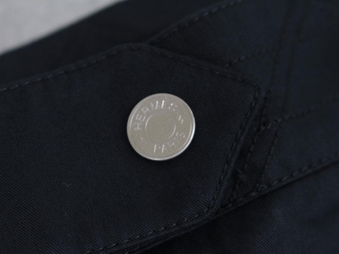 ▲HERMESエルメス ショートパンツ ベルトホック セリエボタン