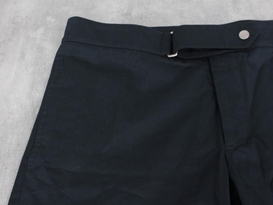 ▲HERMESエルメス ショートパンツ ベルトホック セリエボタン