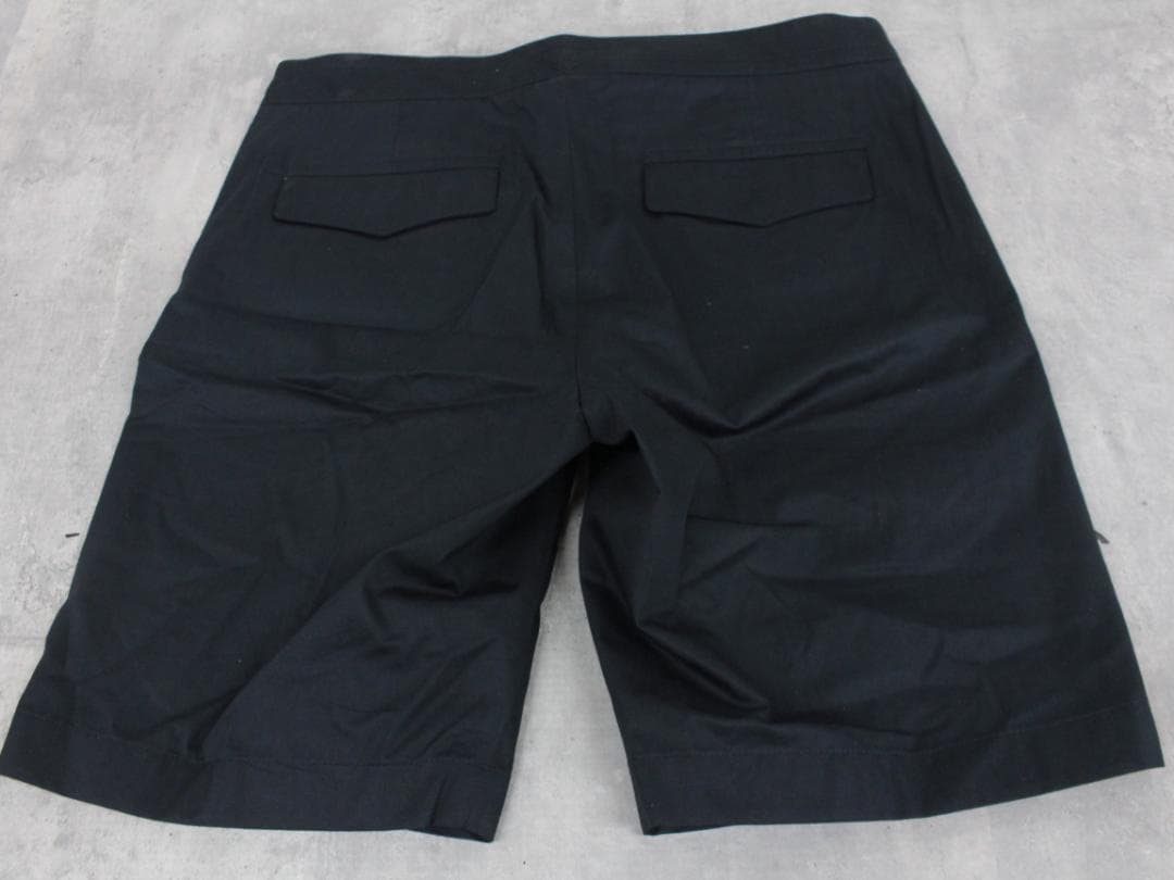 ▲HERMESエルメス ショートパンツ ベルトホック セリエボタン