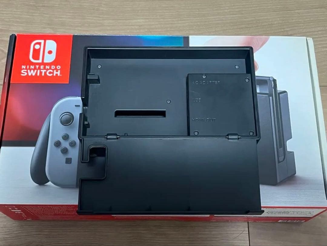 ニンテンドーswitch本体 + プロコン
