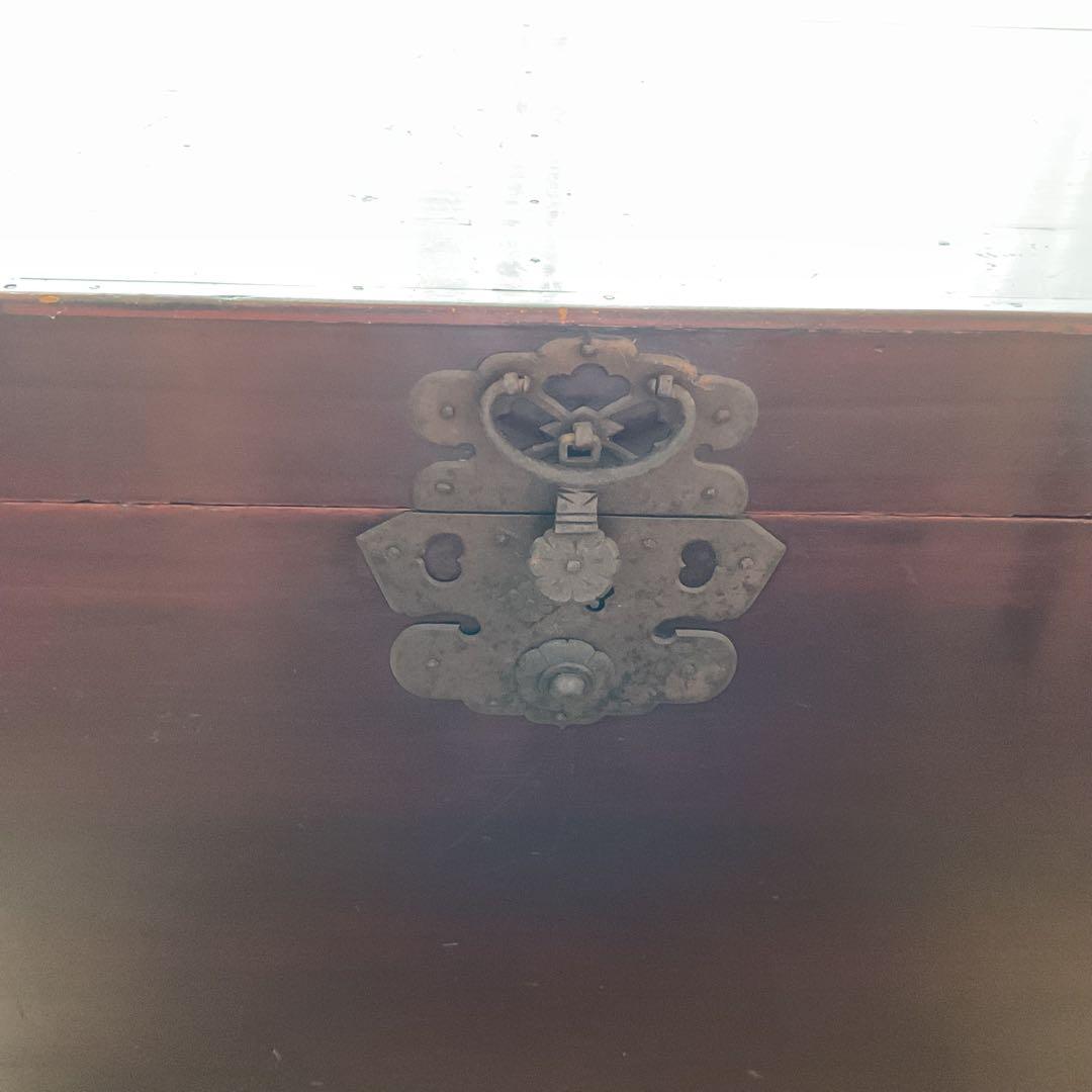 長持　アンティーク衣装ケース