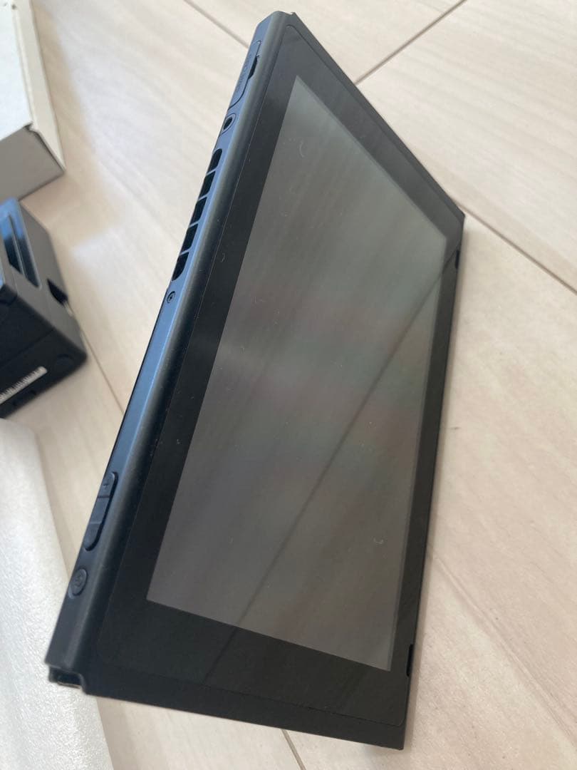 【中古】Nintendo Switch ネオンブルー・ネオンレッド本体