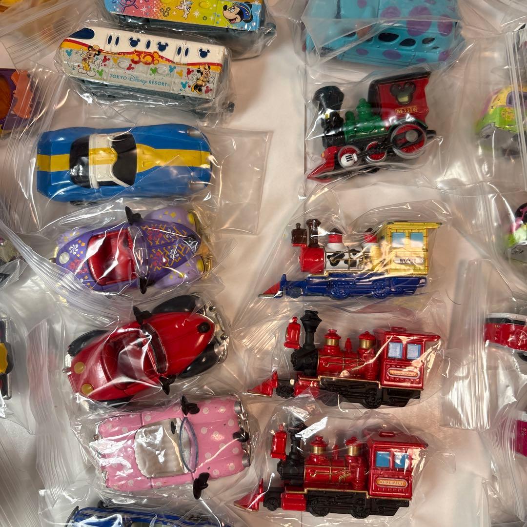 2334.ディズニーミニカー56個まとめ売り