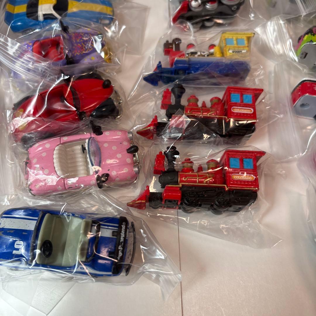 2334.ディズニーミニカー56個まとめ売り