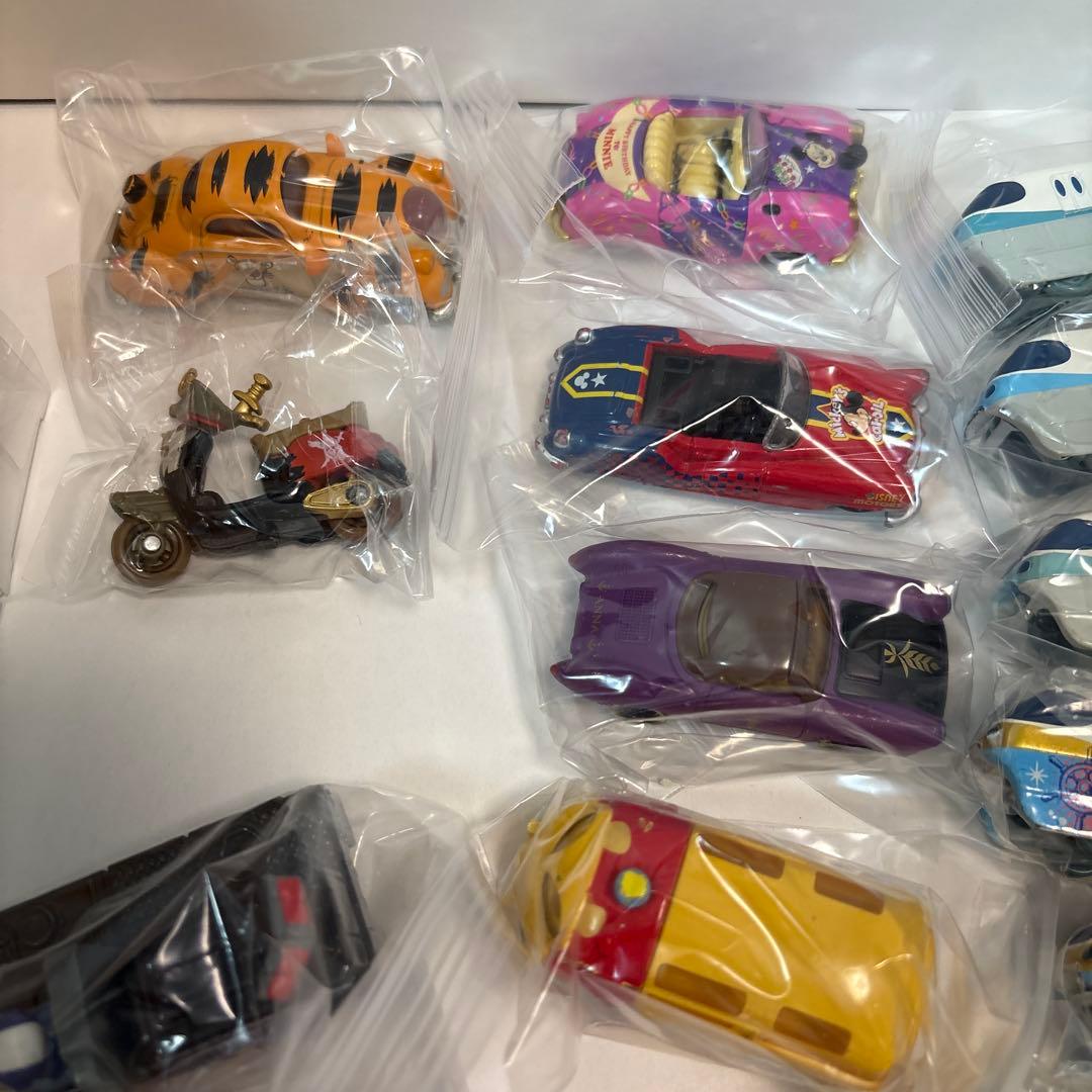 2334.ディズニーミニカー56個まとめ売り