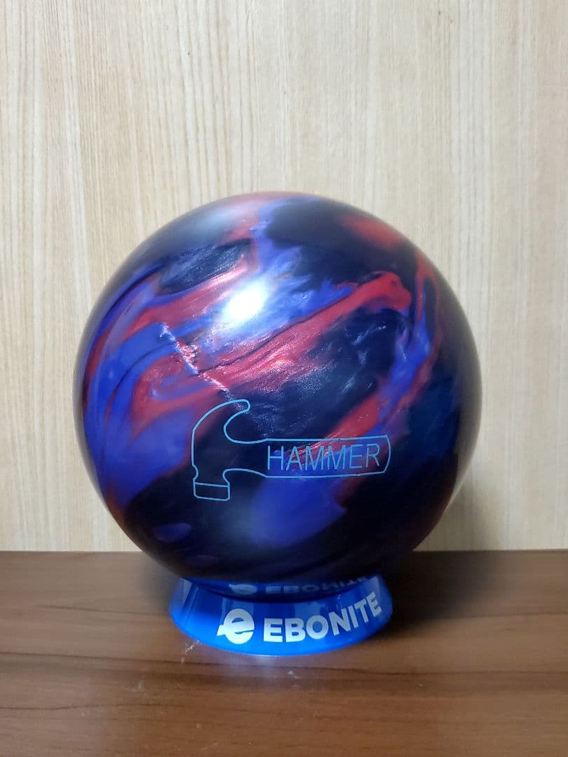 【美品】ブラックウィドー　ナイトメア【15P】ボウリングボール