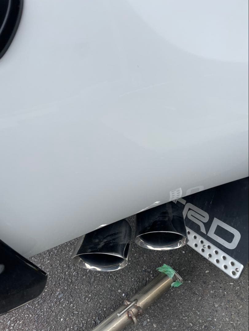 【直接引渡し限定】エムクライム　ハイラックスマフラー