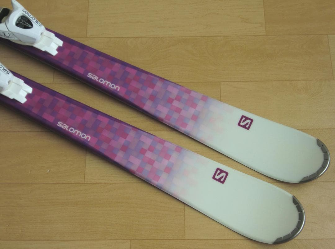 ■1月限定■送料無料■サロモン■女性用スキーセット■150/24.5■WAX済■