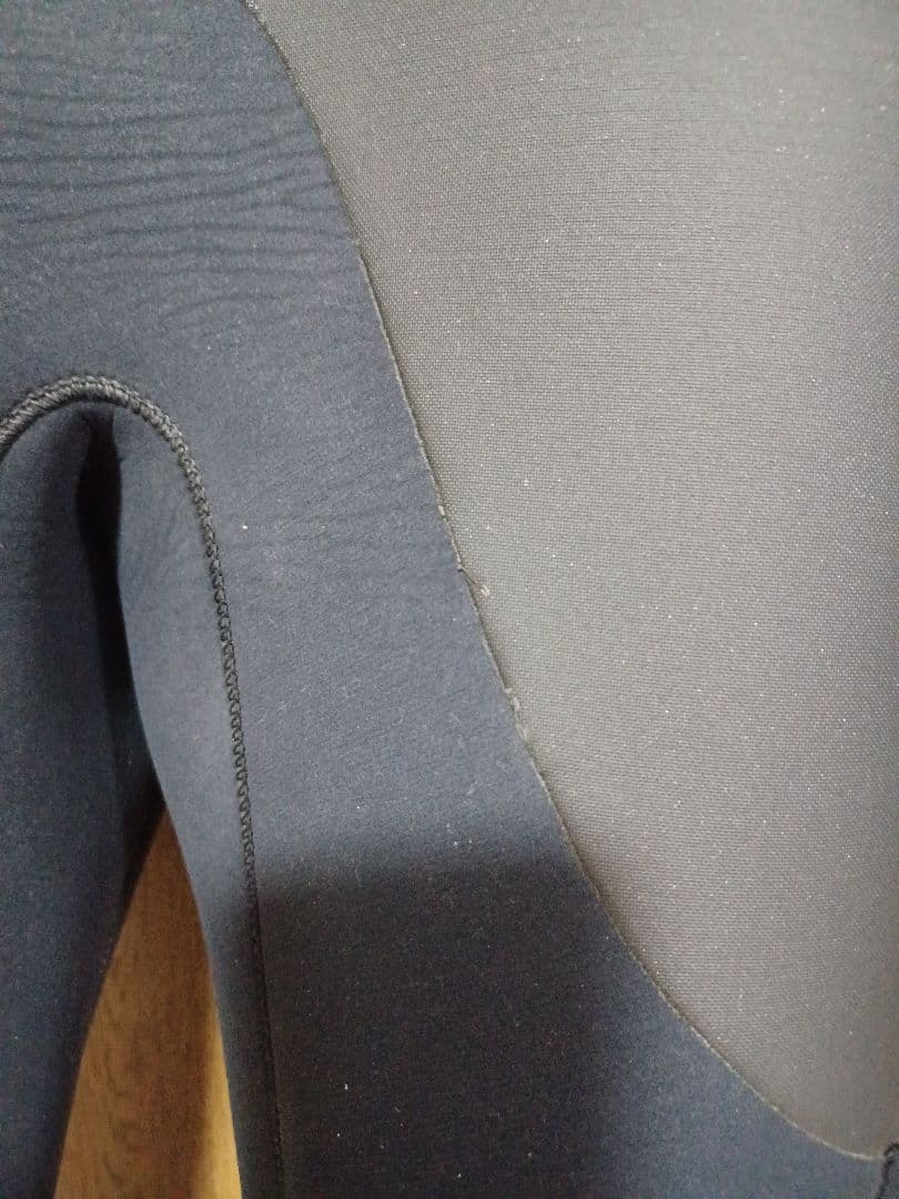 MELLOW　セミドライウェットスーツML