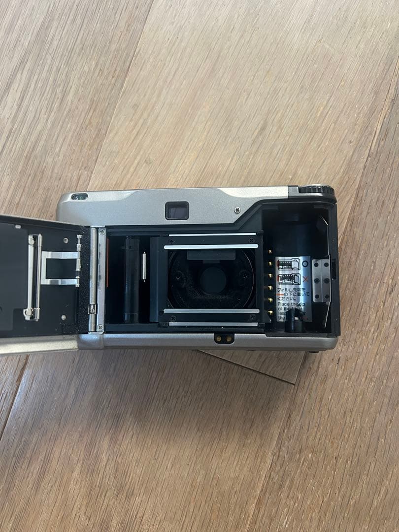 CONTAX コンタックス T2 シルバー　通電確認済み