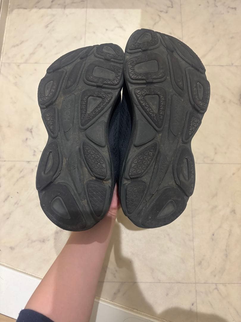 HOKA Bondi 8 24cm レディース スニーカー