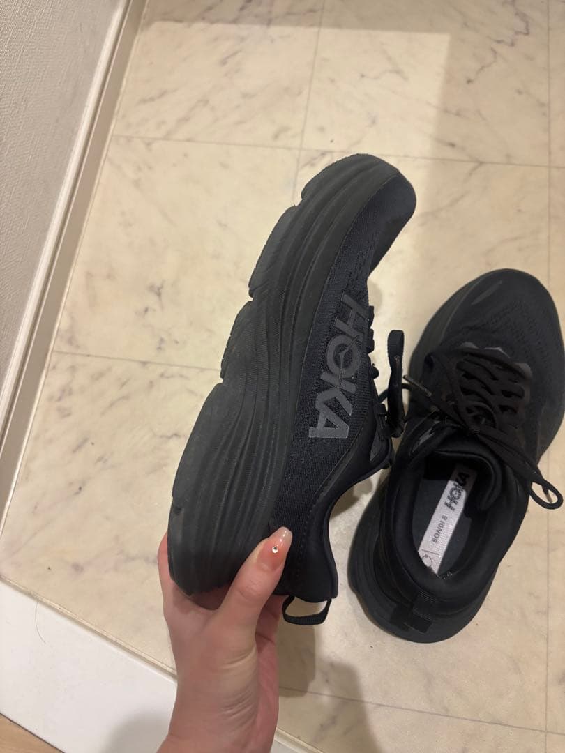 HOKA Bondi 8 24cm レディース スニーカー
