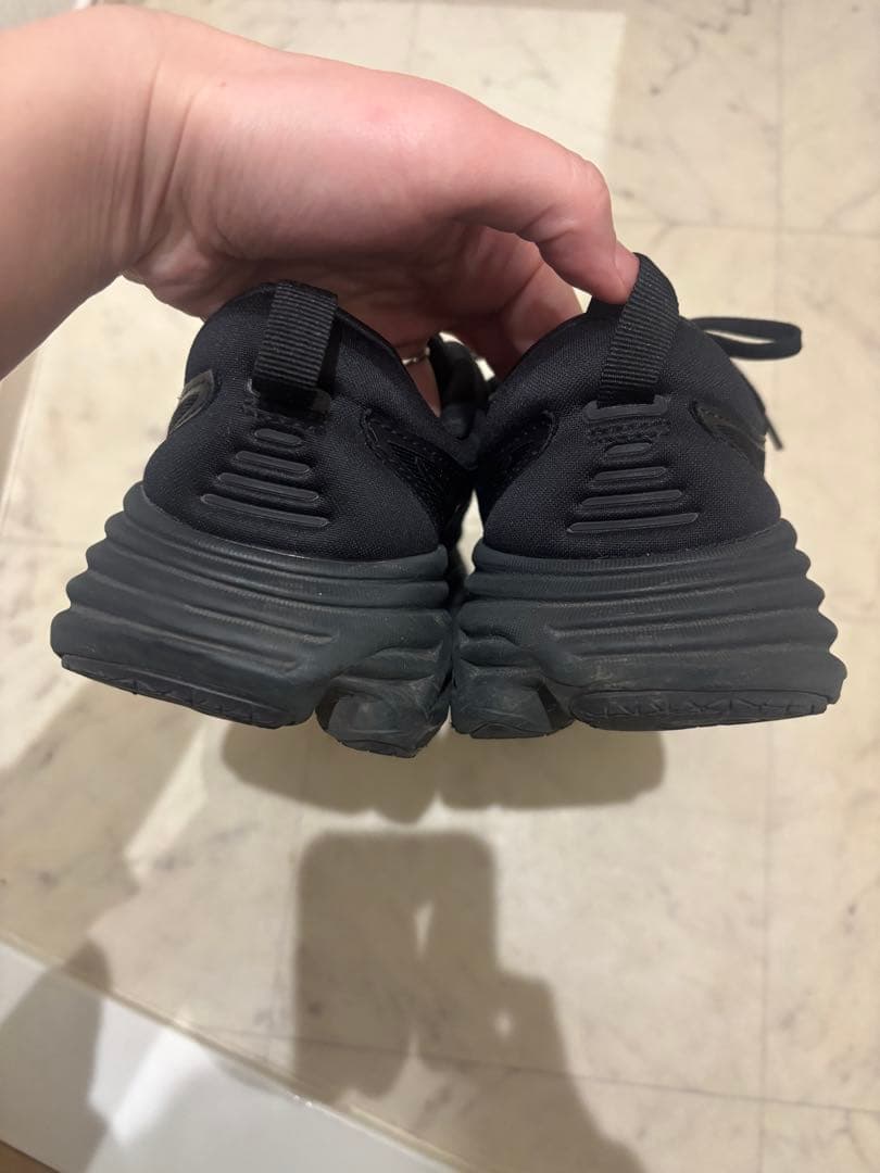 HOKA Bondi 8 24cm レディース スニーカー