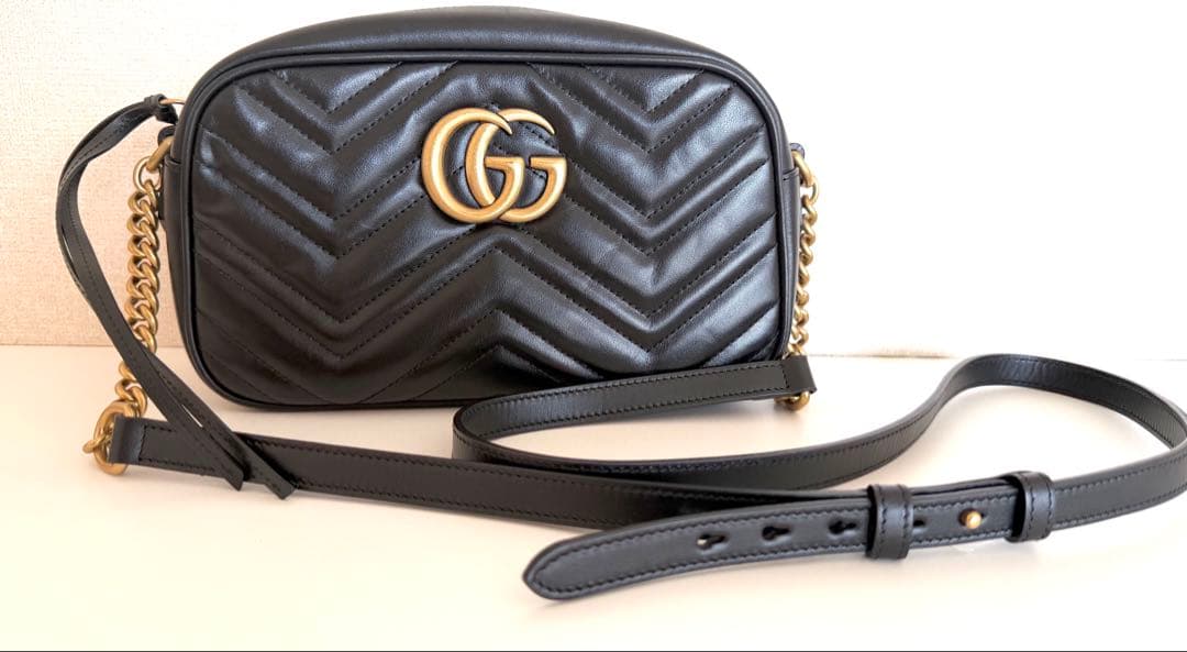 GUCCI GGマーモント チェーンショルダーバッグ ブラック 正規品