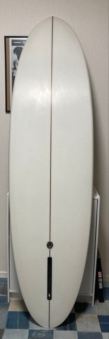 ec サーフボード　フリーライド　6.9 ミッドレングス　シングルフィン