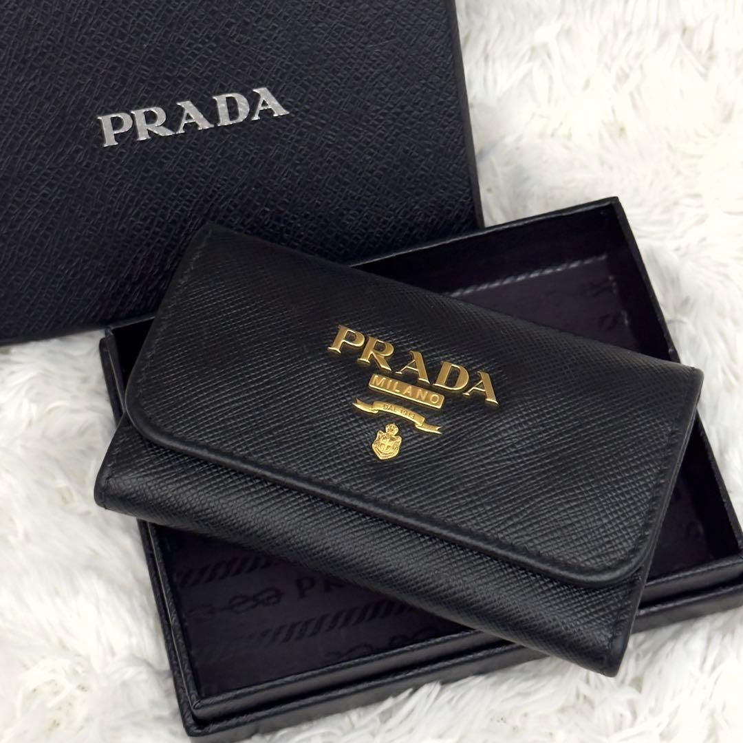 美品⭐️PRADA プラダ サフィアーノレザー キーケース 6連 ゴールド金具