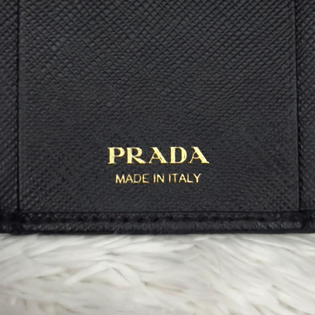 美品⭐️PRADA プラダ サフィアーノレザー キーケース 6連 ゴールド金具