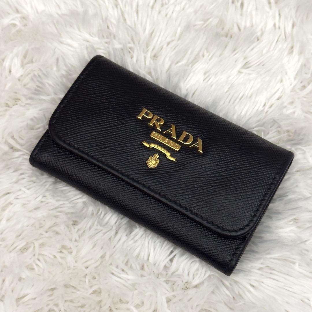 美品⭐️PRADA プラダ サフィアーノレザー キーケース 6連 ゴールド金具