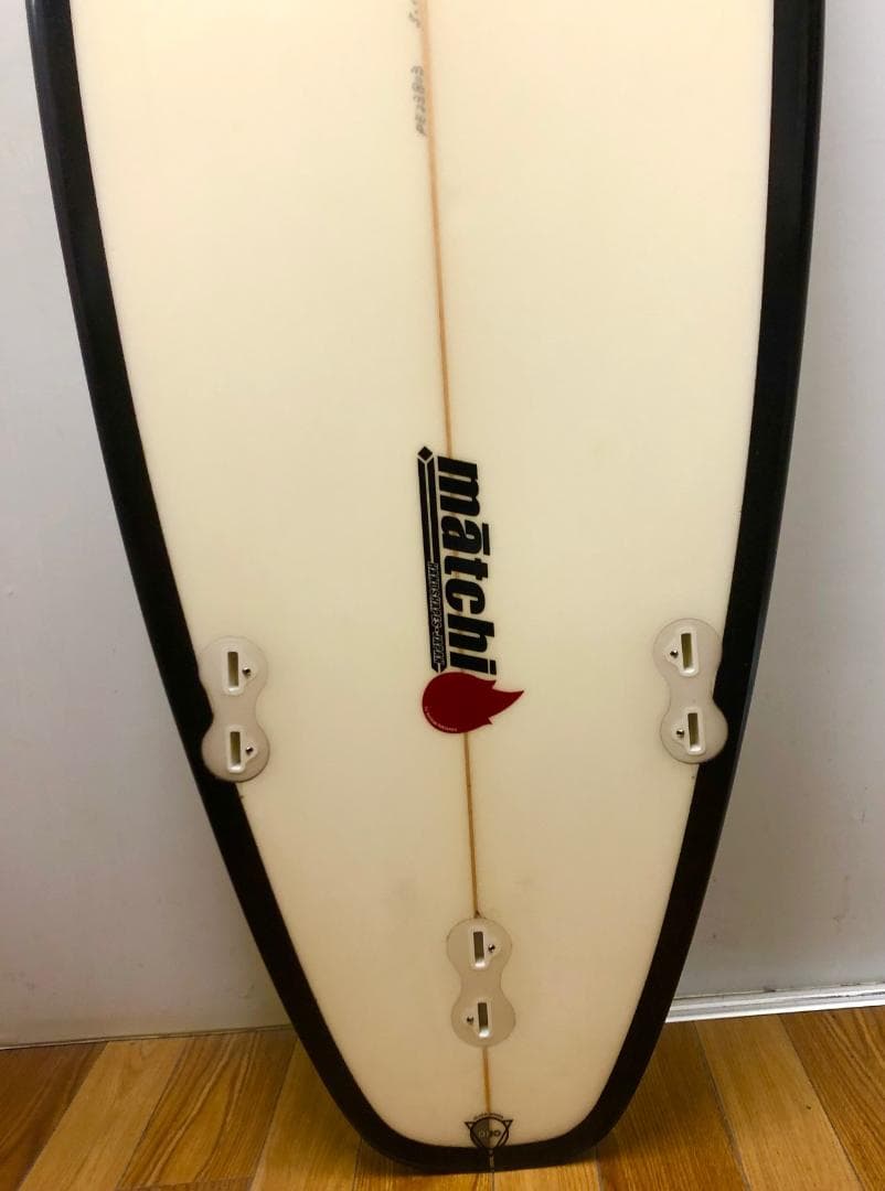 TSSC SURFBOARDS 5’11” 中古ボード
