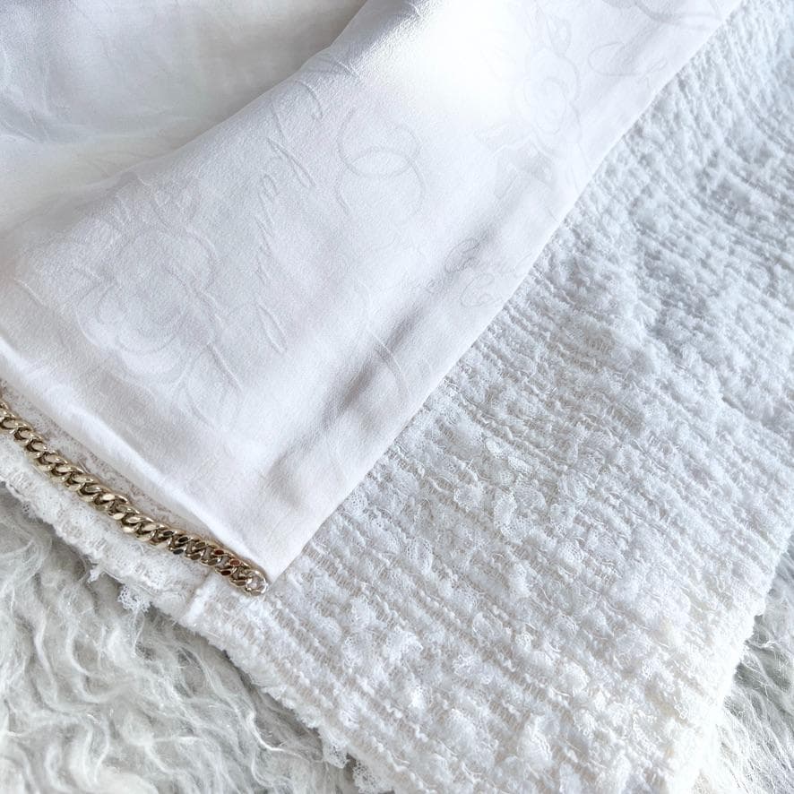 未使用★CHANEL★ホワイト★ツイード★ライオン★ダブルジャケット