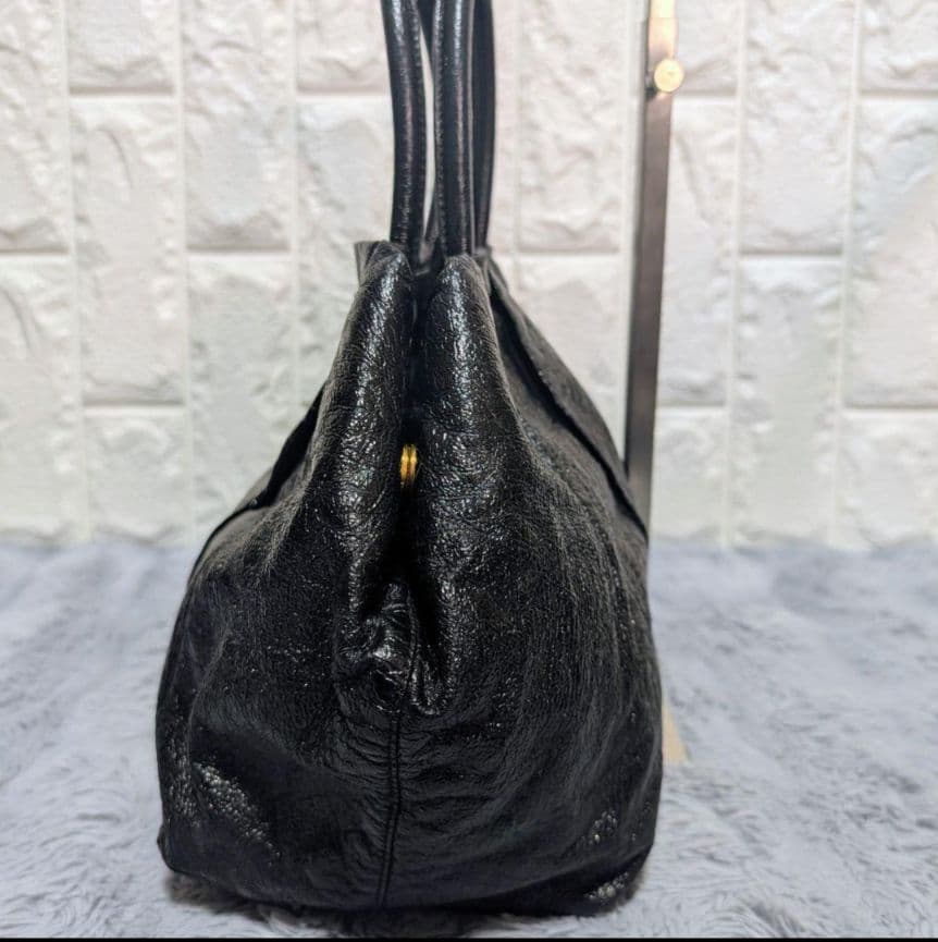 PRADA プラダ トートバッグ リボン 金具 ブラック