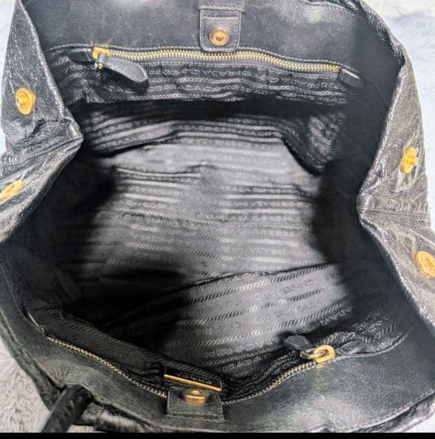 PRADA プラダ トートバッグ リボン 金具 ブラック