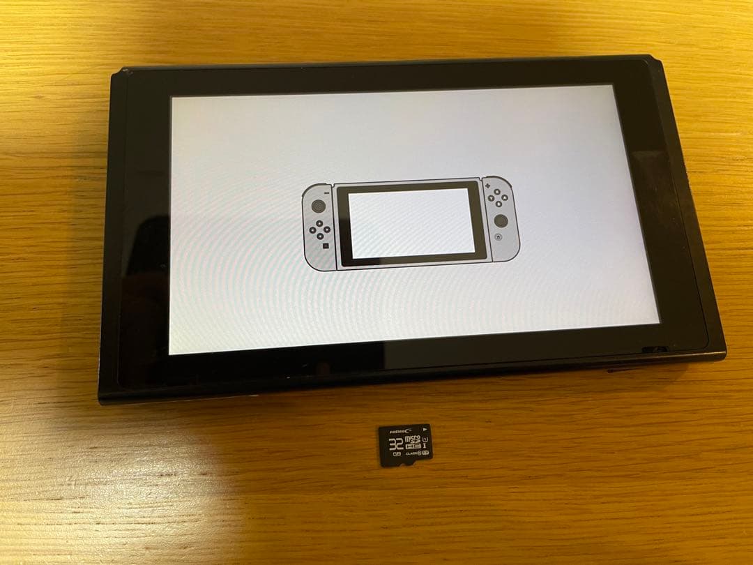 任天堂Switch本体＋SDカードセット