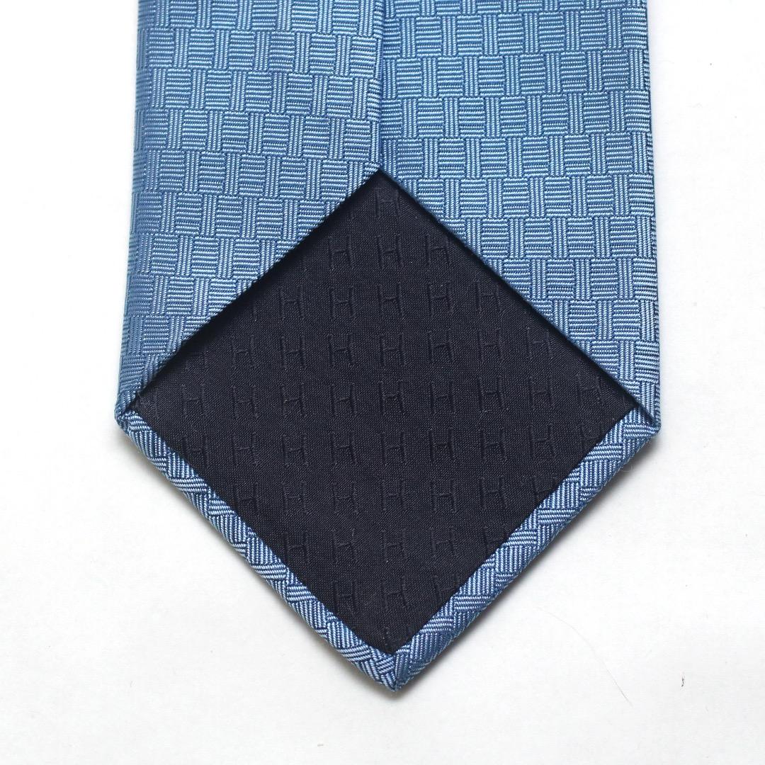 エルメス ヴィンテージ 太陽ロゴ 幾何学模様 ブルー シルク100% ネクタイ