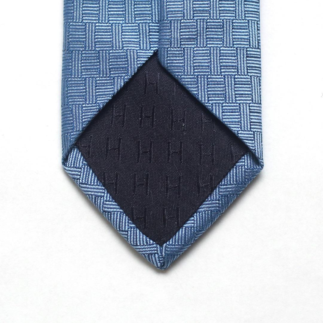 エルメス ヴィンテージ 太陽ロゴ 幾何学模様 ブルー シルク100% ネクタイ