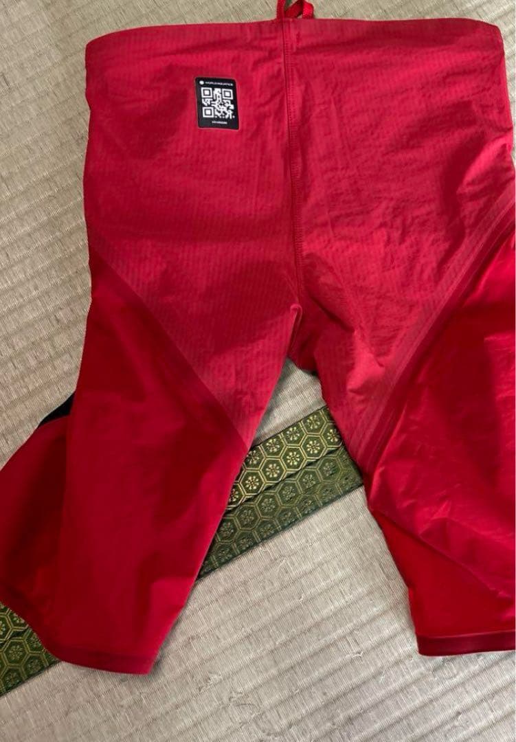 人気ミズノ競泳水着　GX SONIC6 ET レッド　サイズM 美品