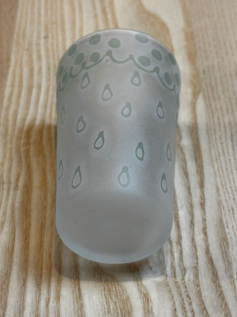 田子美紀さん　グラス　水色