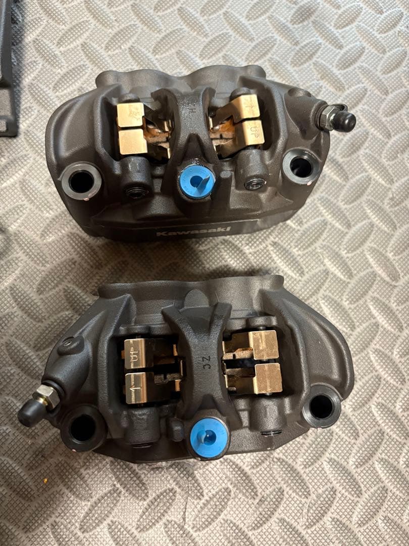 Kawasaki キャリパー Nissin z900rs 純正