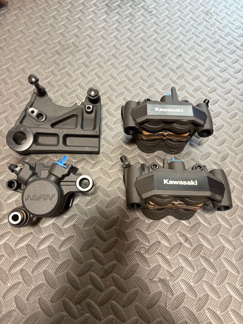 Kawasaki キャリパー Nissin z900rs 純正