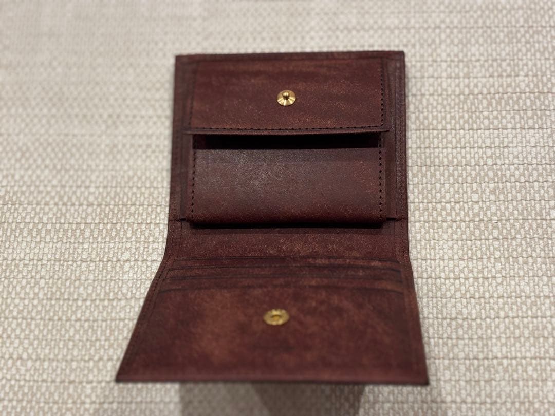 新品未使用　lemma レンマ　マリスコ　タバコ　二つ折り財布