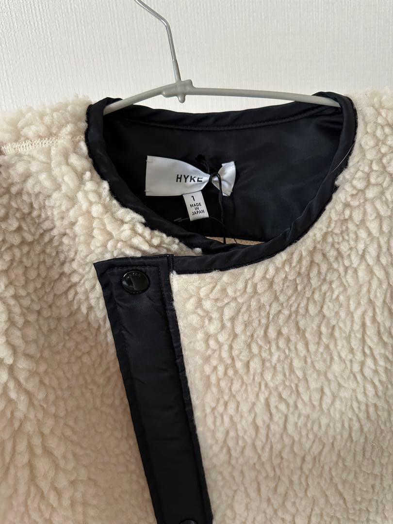 HYKE新品紙タグ付き⭐️日本製ハイクボアロングコート軽量暖かいコート