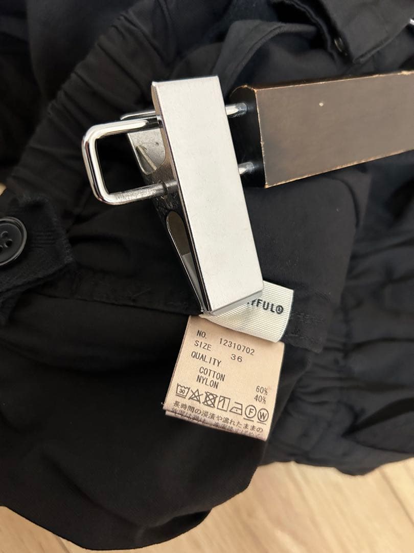 美品トゥデイフルボーイフレンドナイロンパンツ36黒　 emmiビームスボーイ