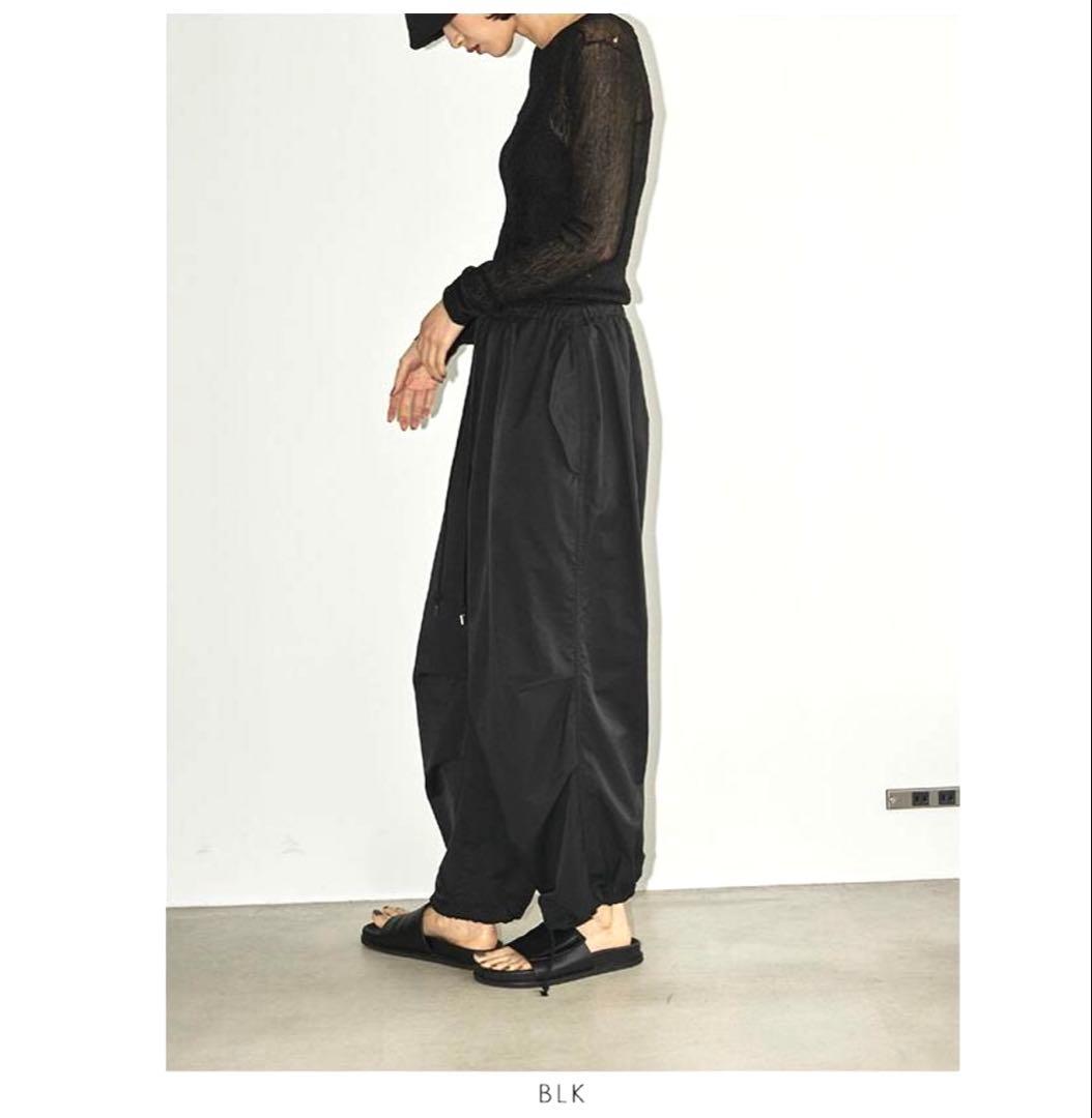 美品トゥデイフルボーイフレンドナイロンパンツ36黒　 emmiビームスボーイ