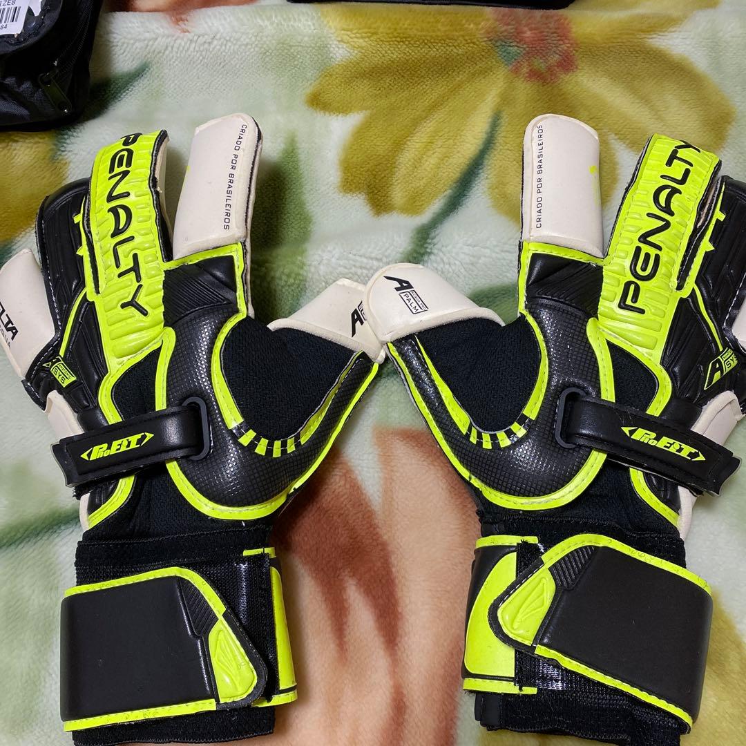 ペナルティ　キーパーグローブ