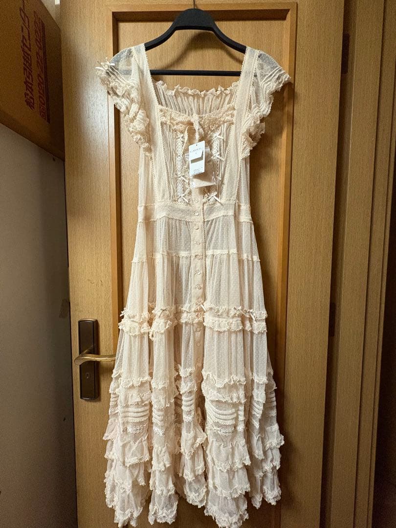 アイボリー チュールタブリエ