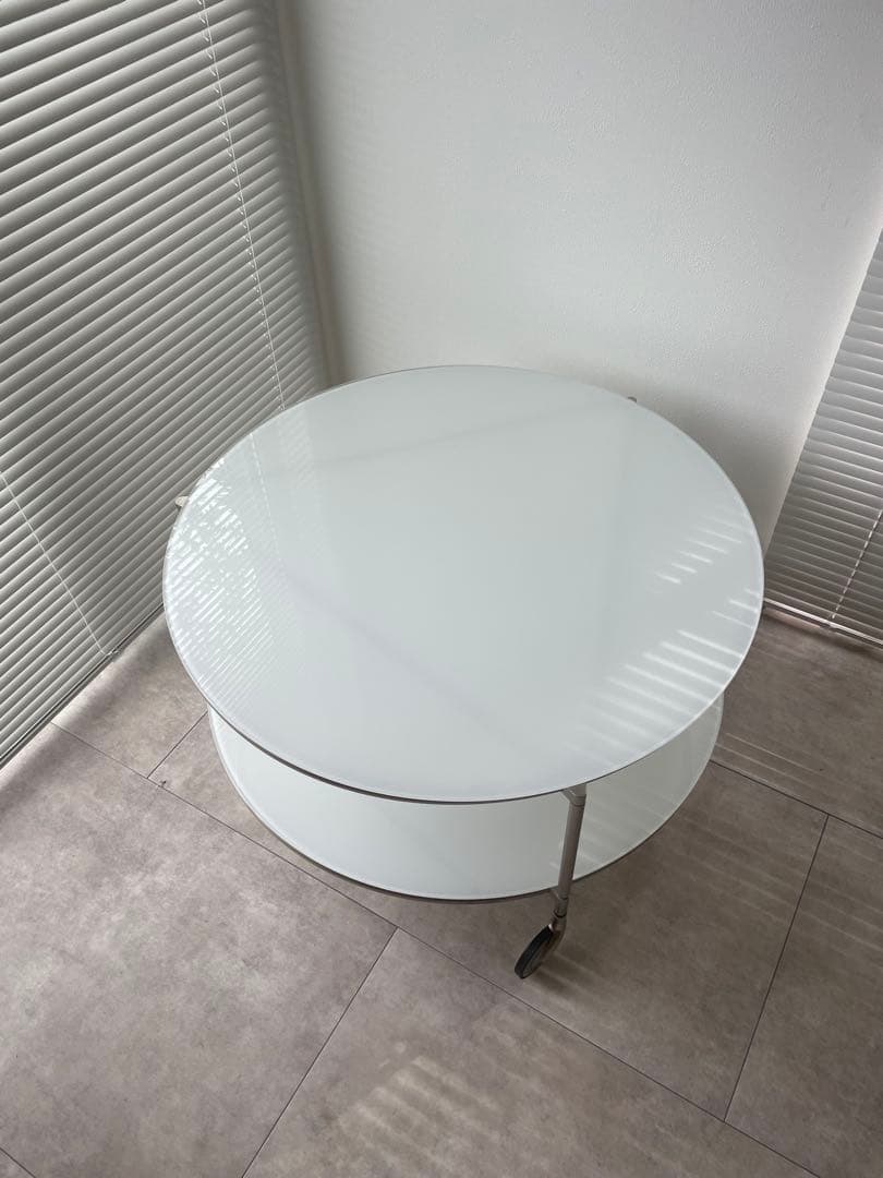 IKEA オールドイケア strind ガラステーブル　コーヒーテーブル