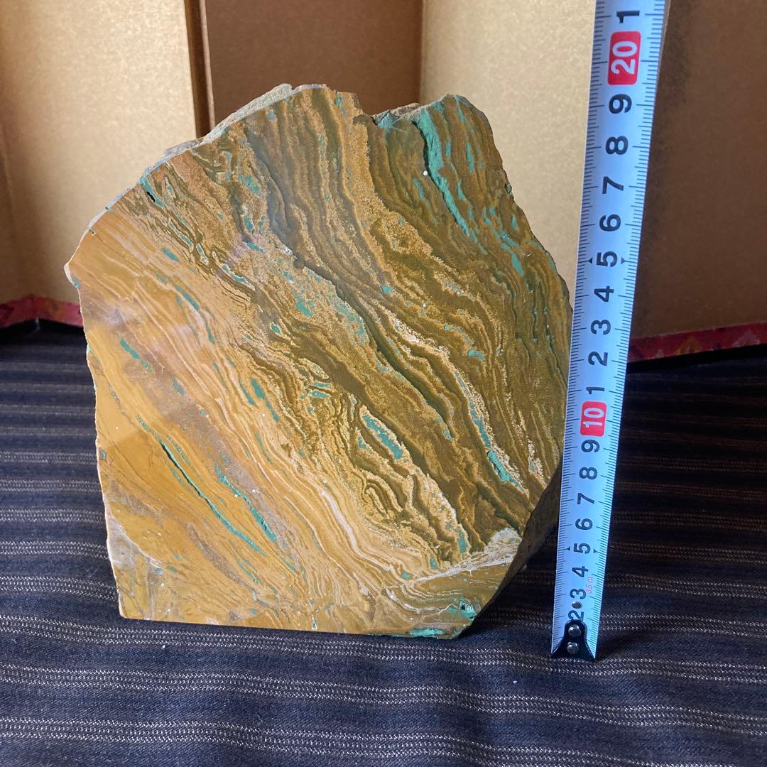 綺麗な模様の鑑賞石　一部磨き面有り　ジャスパー　3.4kg